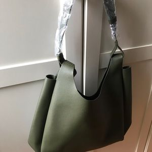 Neiman Marcus Bags - Brand new Fall 2019 Neiman Marcus hobo tote Neiman Marcus Bags - Brand new Fall 2019 Neiman Marcus hobo tote